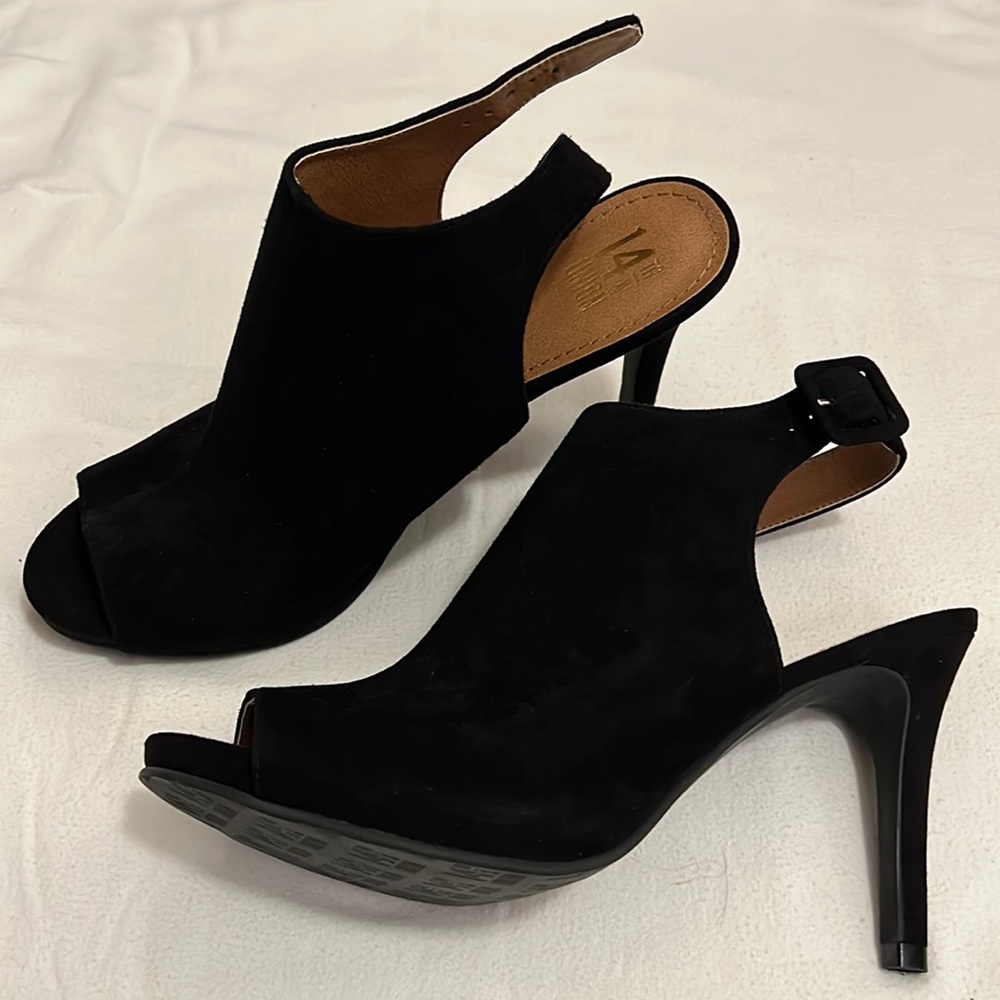 14th & Union - Black Leather Peep Toe Bootie Heels Sz9